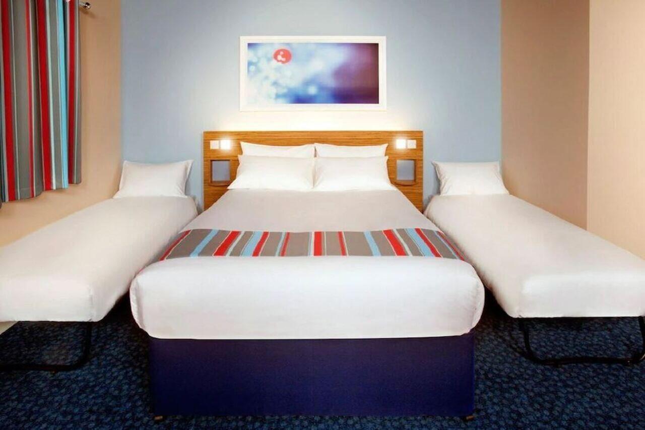 Travelodge Leeds Central Vicar Lane Kültér fotó