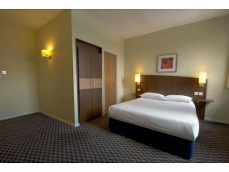 Travelodge Leeds Central Vicar Lane Kültér fotó