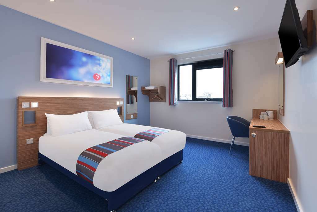 Travelodge Leeds Central Vicar Lane Szoba fotó